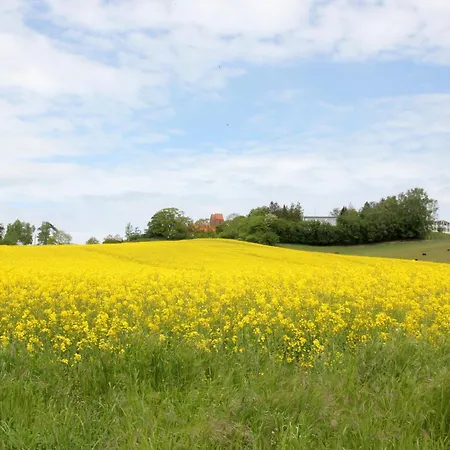 mit Meerblick und Balkon, gratis Nutzung vom AHOI Erlebnisbad und Sauna in Sellin - Meeresblick FeWo 26 Apartment *