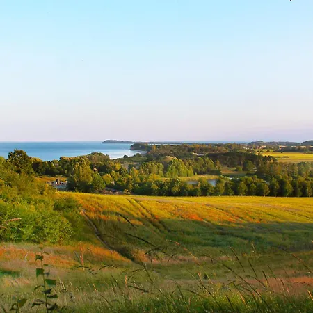 mit Meerblick und Balkon, gratis Nutzung vom AHOI Erlebnisbad und Sauna in Sellin - Meeresblick FeWo 26 *